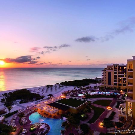 The Ritz-Carlton, Aruba Hotel Palm Beach Exterior foto